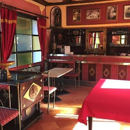 Villino Della Flanella 3* モデナ