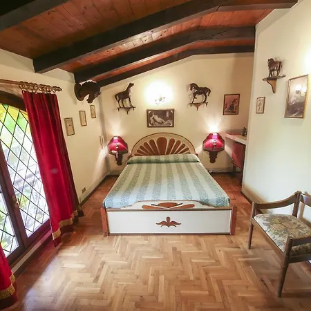 ホテル Villino Della Flanella モデナ