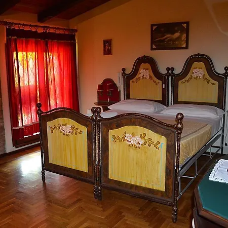 Villino Della Flanella 摩德纳